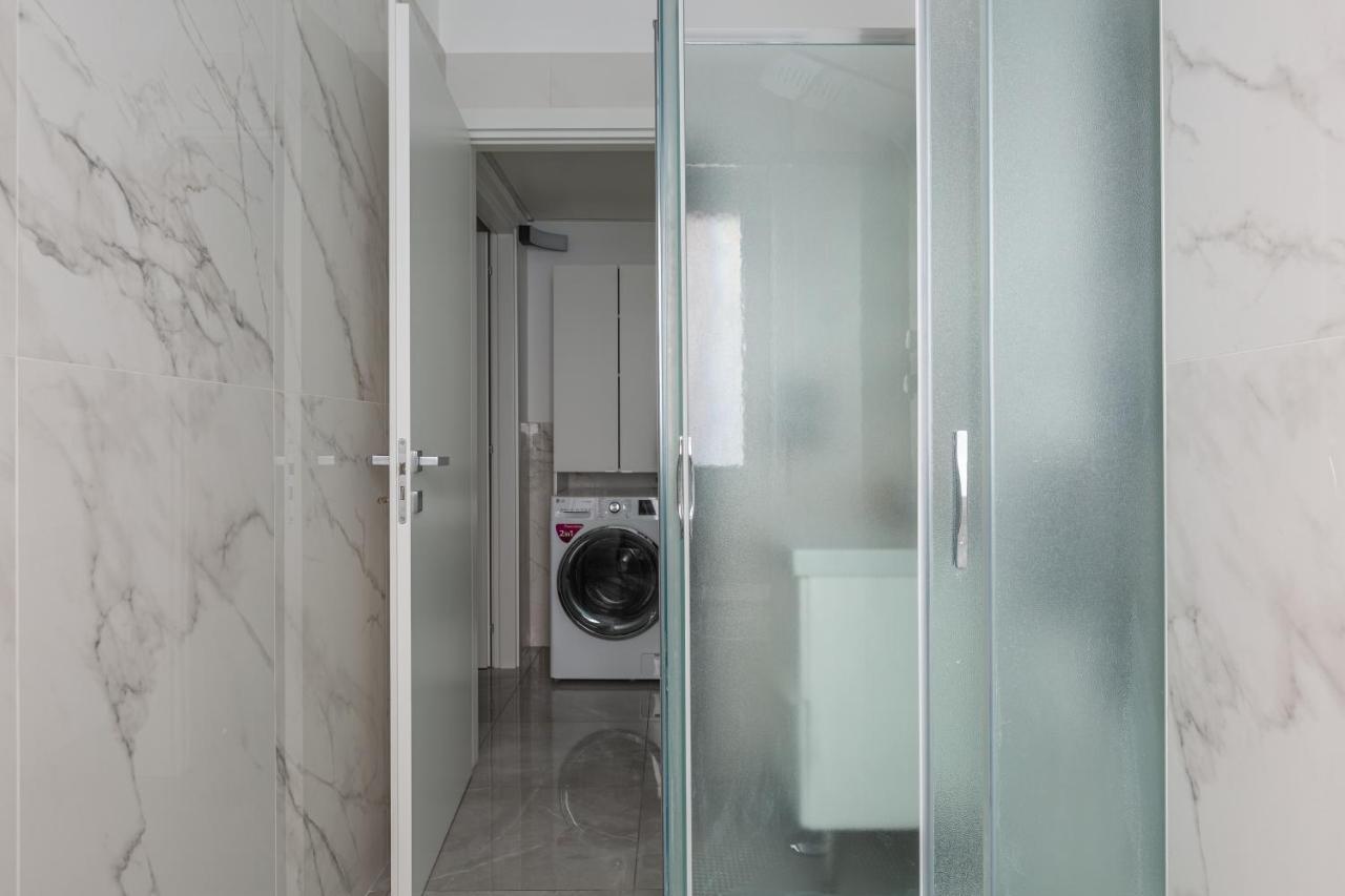 Bnbutler - Largo Promessi Sposi - Moderno E Confortevole Milán Exterior foto